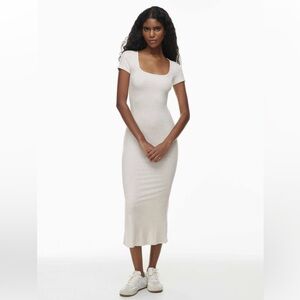 Maxi t-shirt Dress babaton Aritzia